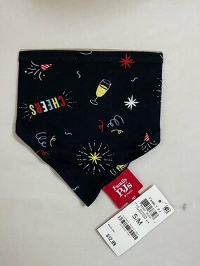 Family Pj’s Macy’s Brand Black Cheers PET  Bandana Size S/M NWT Dog bandana